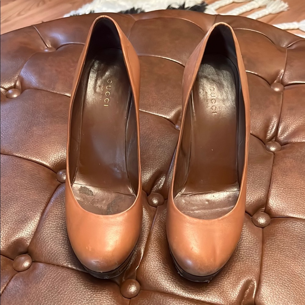 Gucci Cognac Leather Heels Timeless Elegance